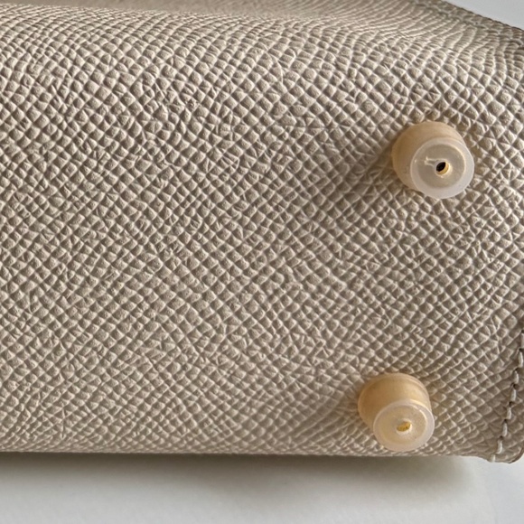 Mini Kelly - Picture 5 of 11